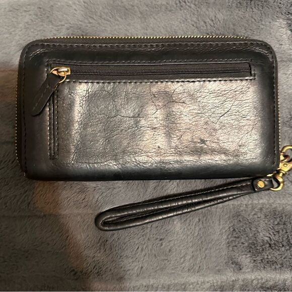 Fossil Black Leather zip around wallet - Picture 2 of 8